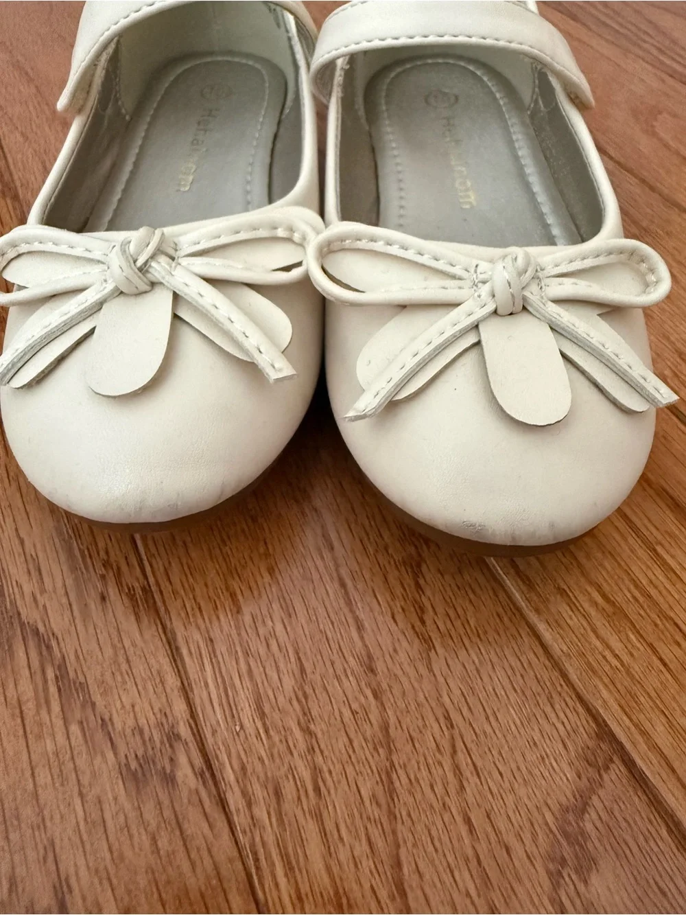 Girls Cream Mary Jane Dress Shoes with Bow Accent